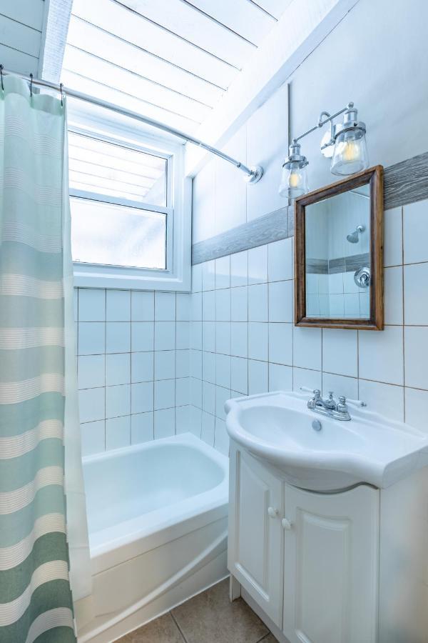 2Br Boutique Suite #8 Блу-Маунтінс Екстер'єр фото